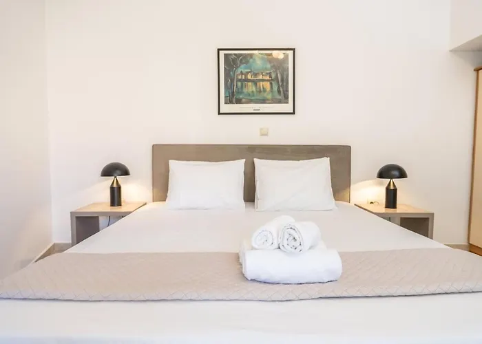 Vibes 3 Argostoli (Kefalonia)