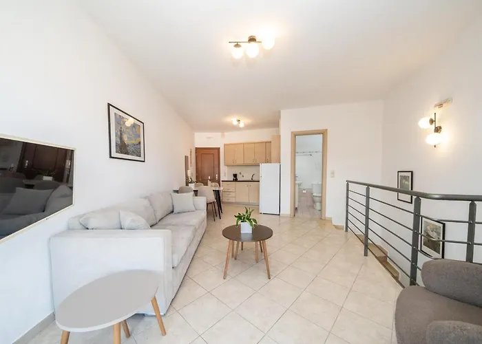 Vibes 3 * Argostoli (Kefalonia)